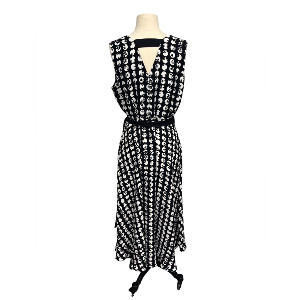 Joseph Ribkoff Black And White Floral Polka Dot Sleeveless V Neck Wrap Dress - Picture 3 of 8